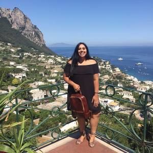 Meet your Posher, Ciara